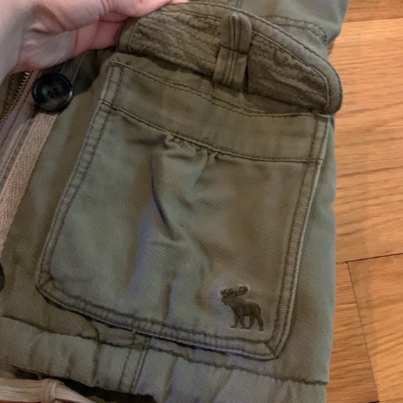 Abercrombie and Fitch green winter jacket - Picture 6 of 16